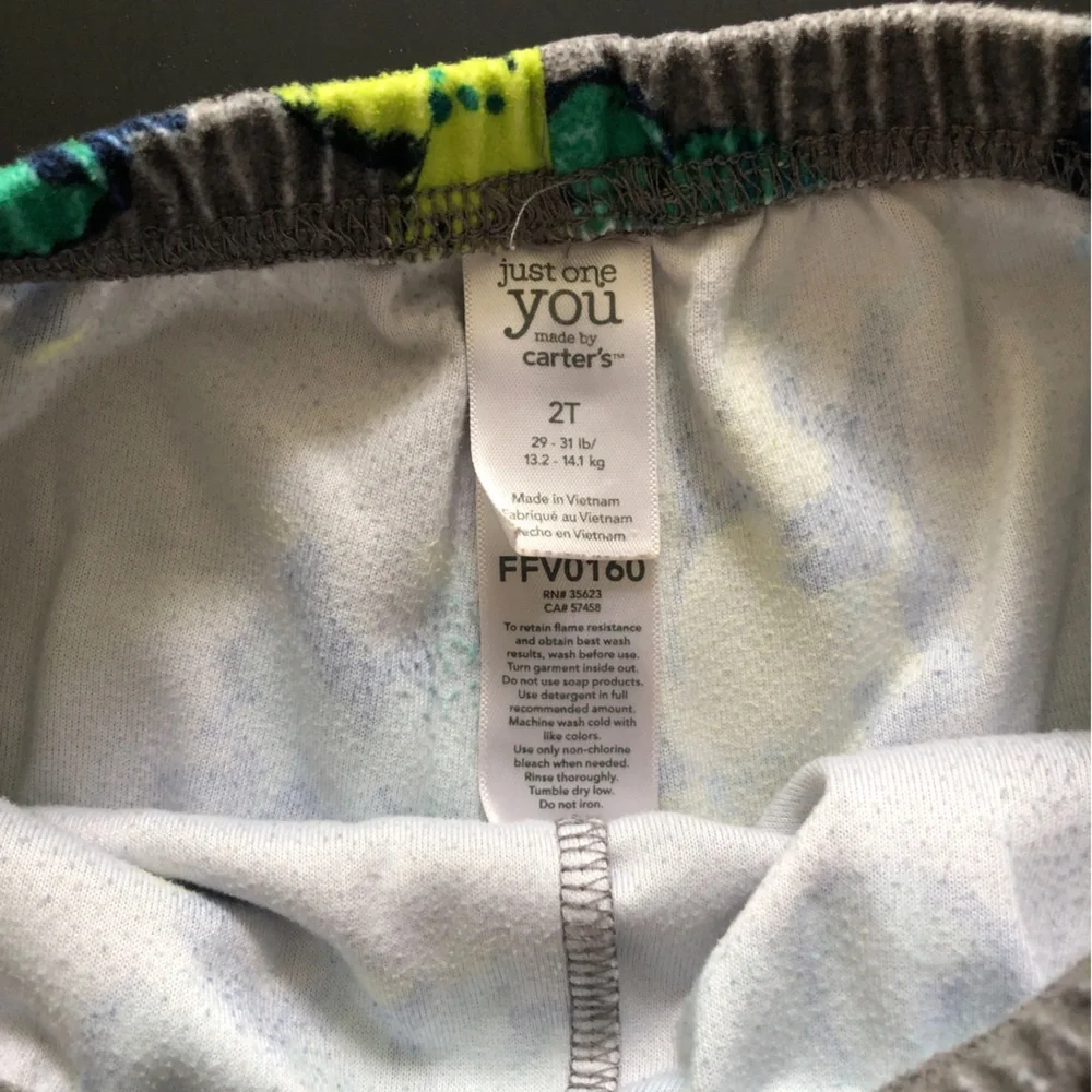 Carter’s 2T Dinosaur Pajama Set